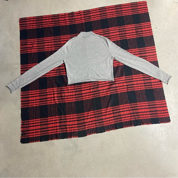 Topshop Gray Crop Long Sleeve High Neck Top - Picture 2 of 8